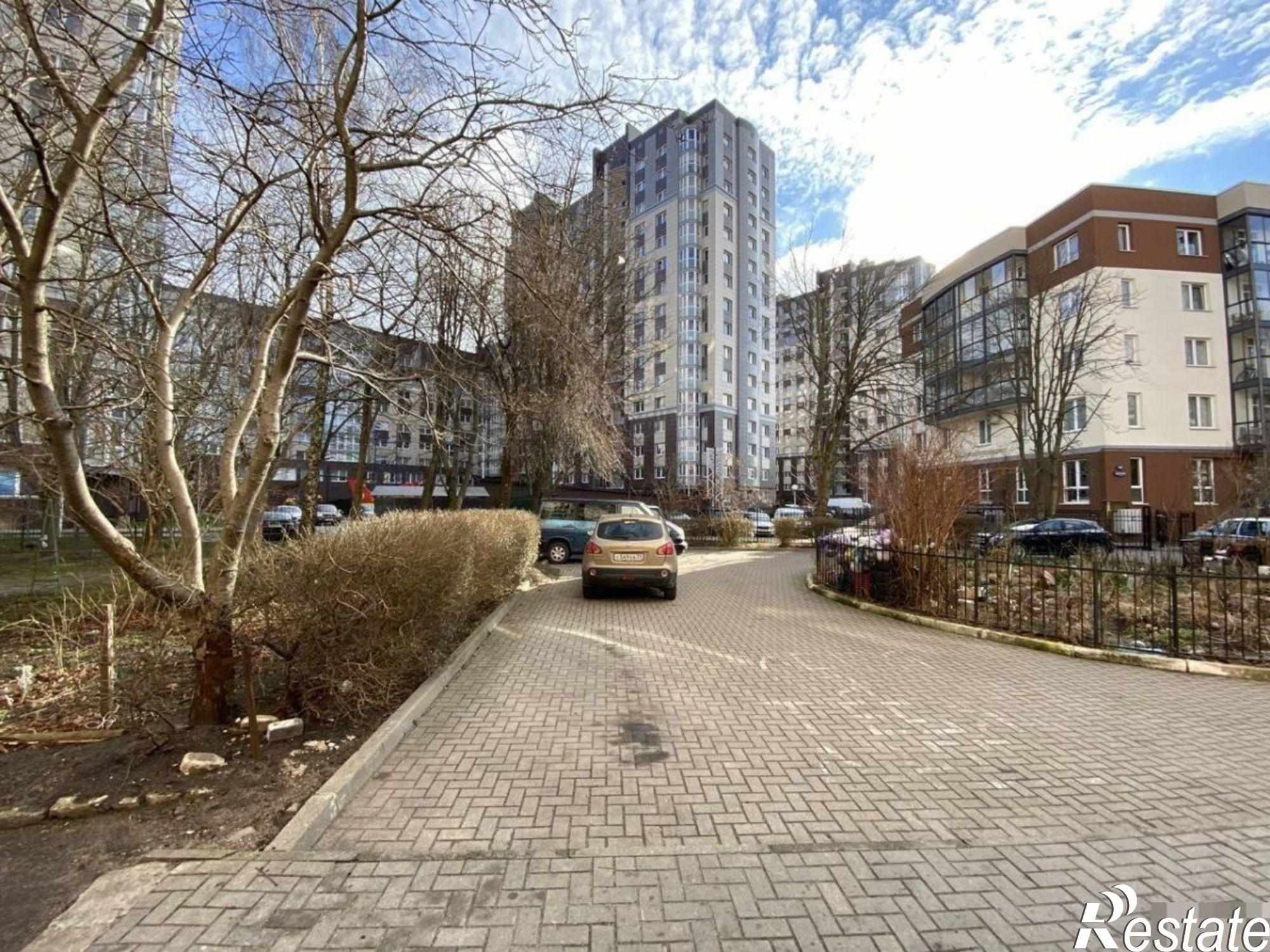 Купить квартиру за 6 300 000 рублей на Космонавта Леонова ул, 64