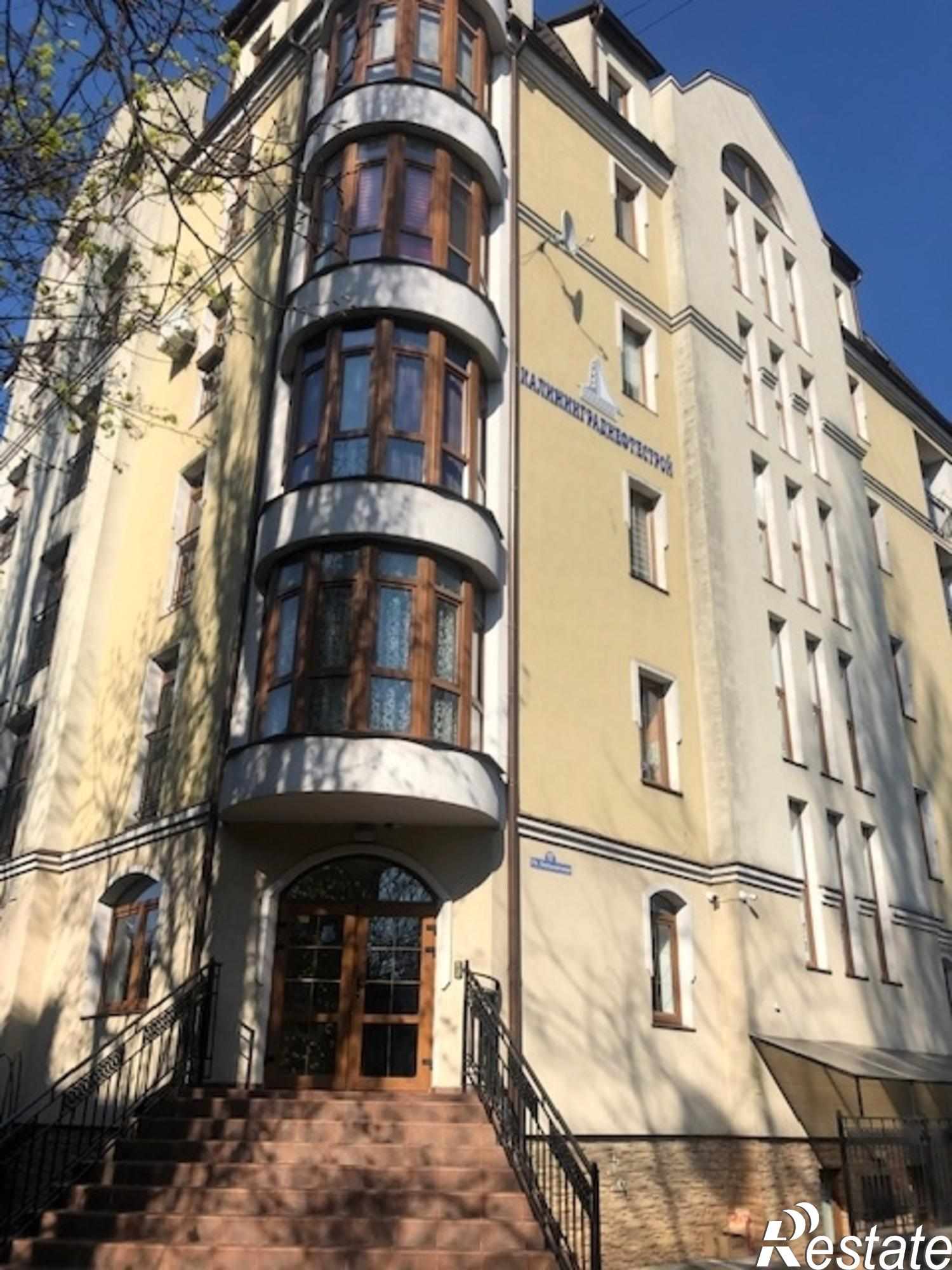Купить квартиру за 12 490 000 рублей на Больничная ул, 17
