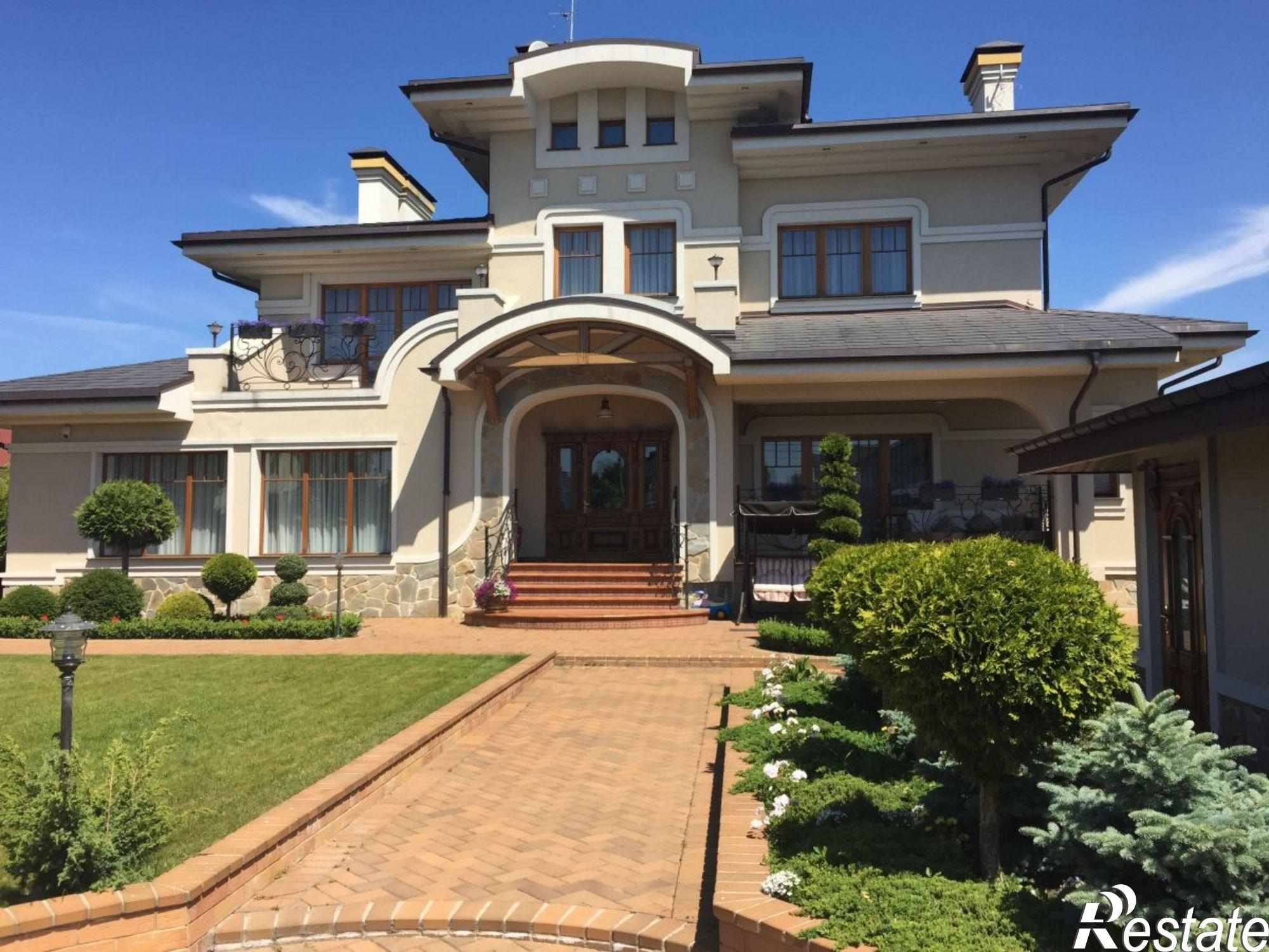 Купить дачу, дом, коттедж за 52 000 000 рублей на Полевая ул