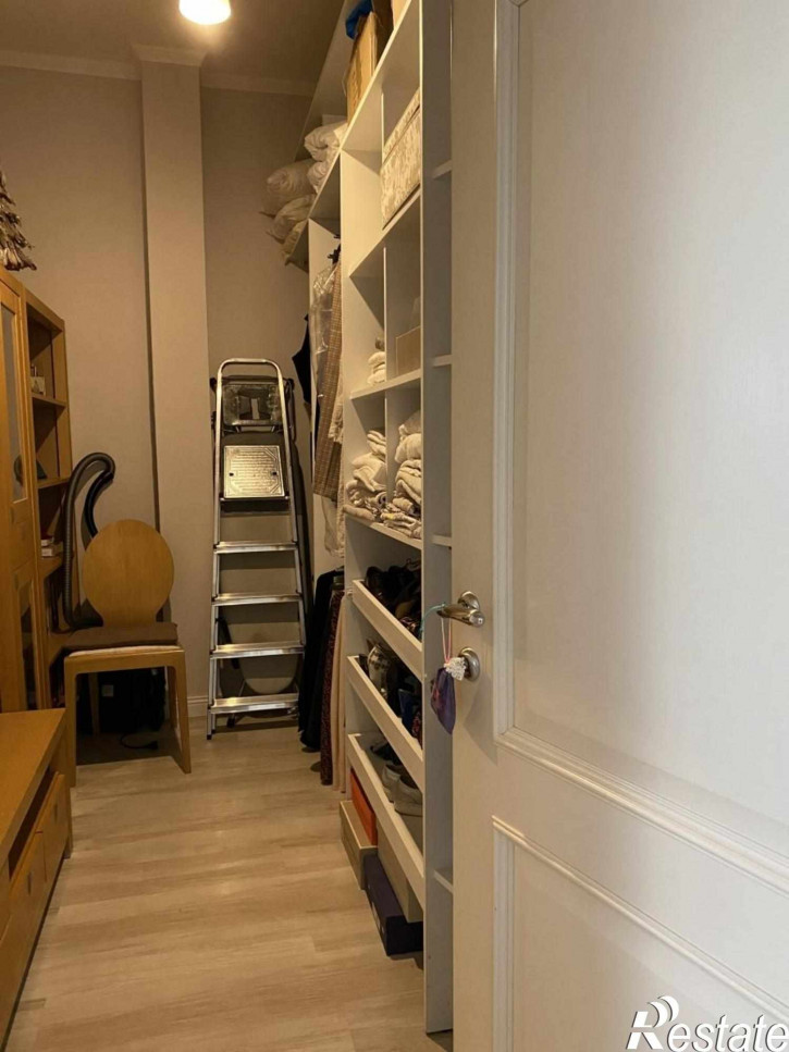 3-комн квартира Менделеева ул, 37а