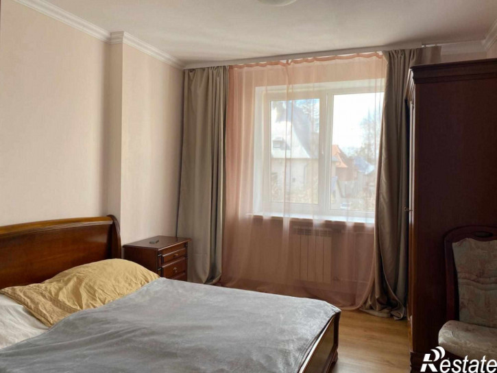 3-комн квартира Грибоедова ул, 15