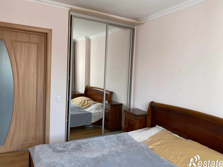 3-комн квартира Грибоедова ул, 15