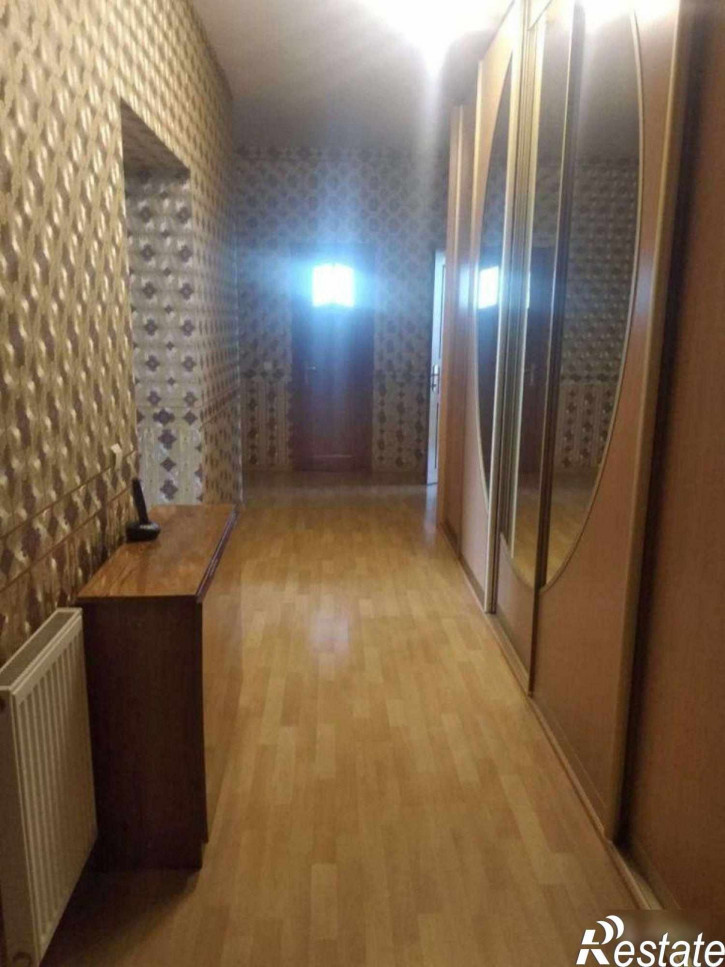 3-комн квартира Комсомольская ул, 95