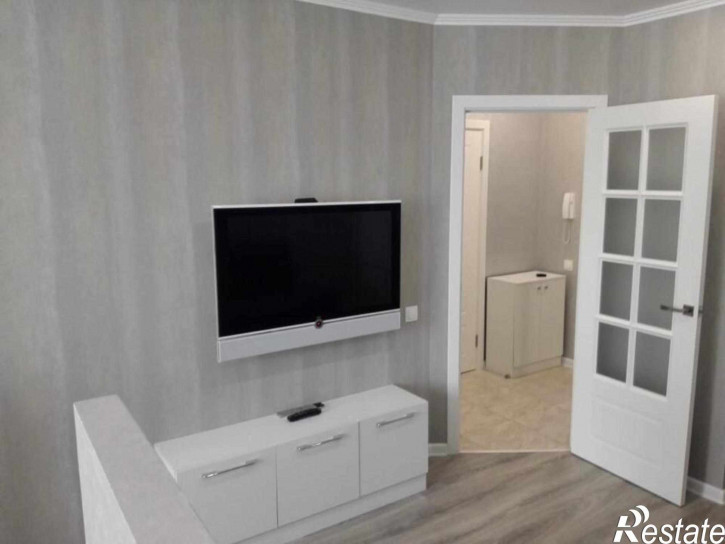 1-комн квартира Авроры улица, 94