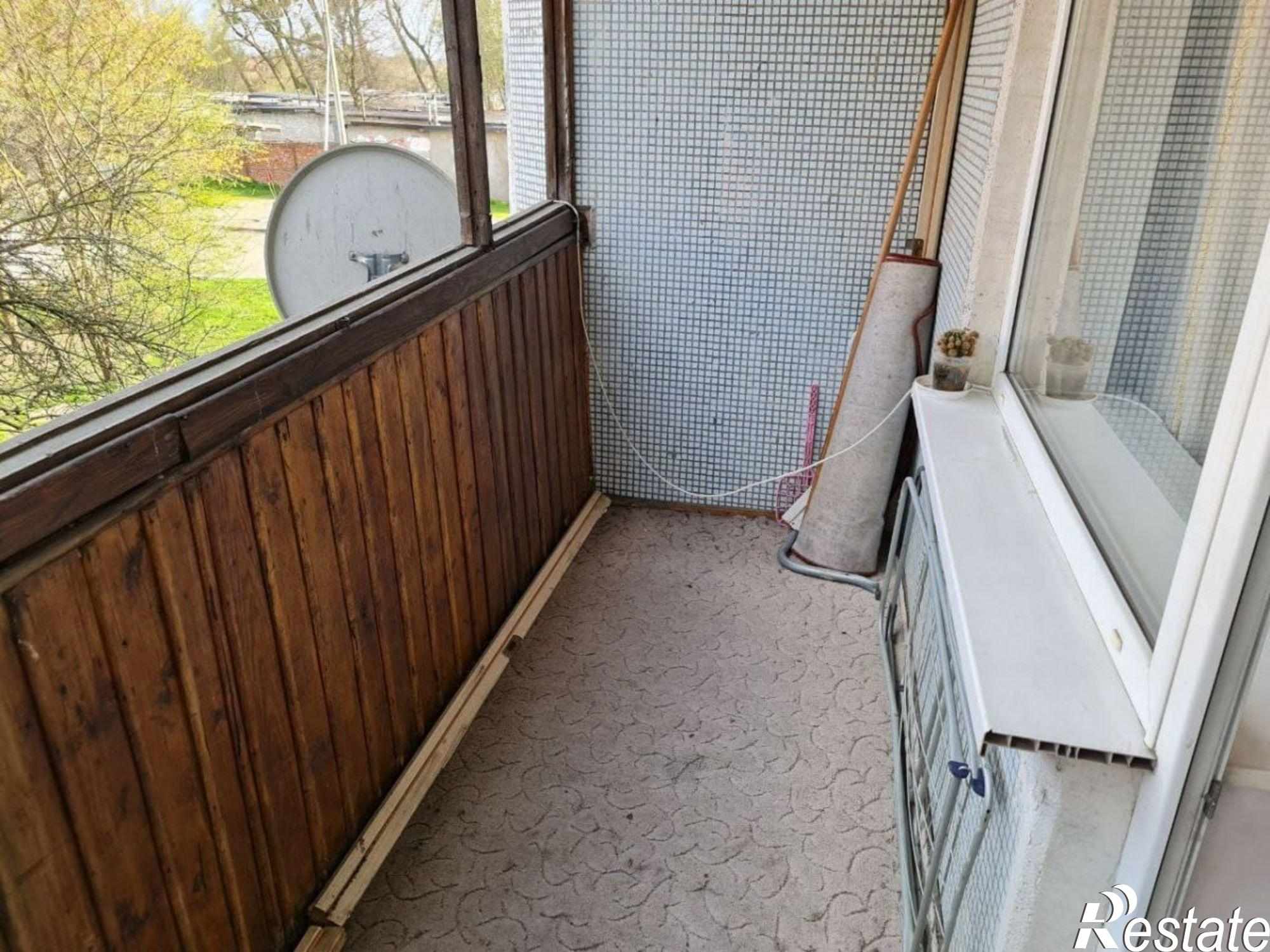 Купить квартиру за 2 700 000 рублей на Подполковника Емельянова ул, 86А