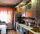 2-комн, 58кв м, этаж 4/4 Октябрьская, 43а