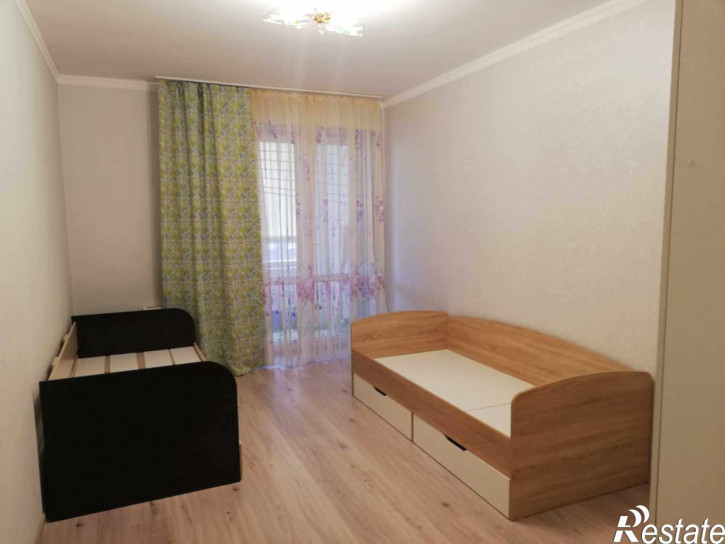 2-комн квартира Генерала Челнокова ул, 58