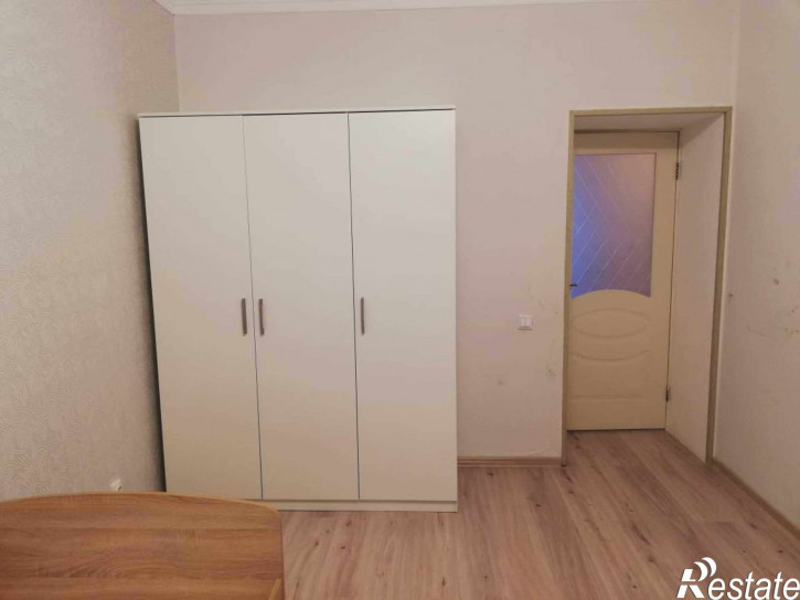 2-комн квартира Генерала Челнокова ул, 58