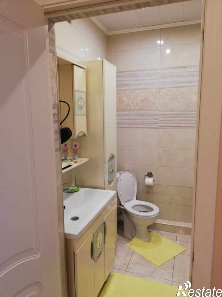 2-комн квартира Генерала Челнокова ул, 58