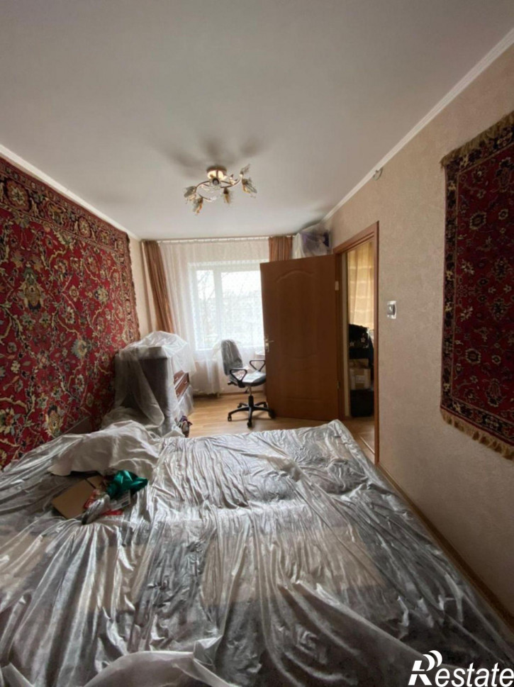 2-комн квартира Чекистов ул, 108