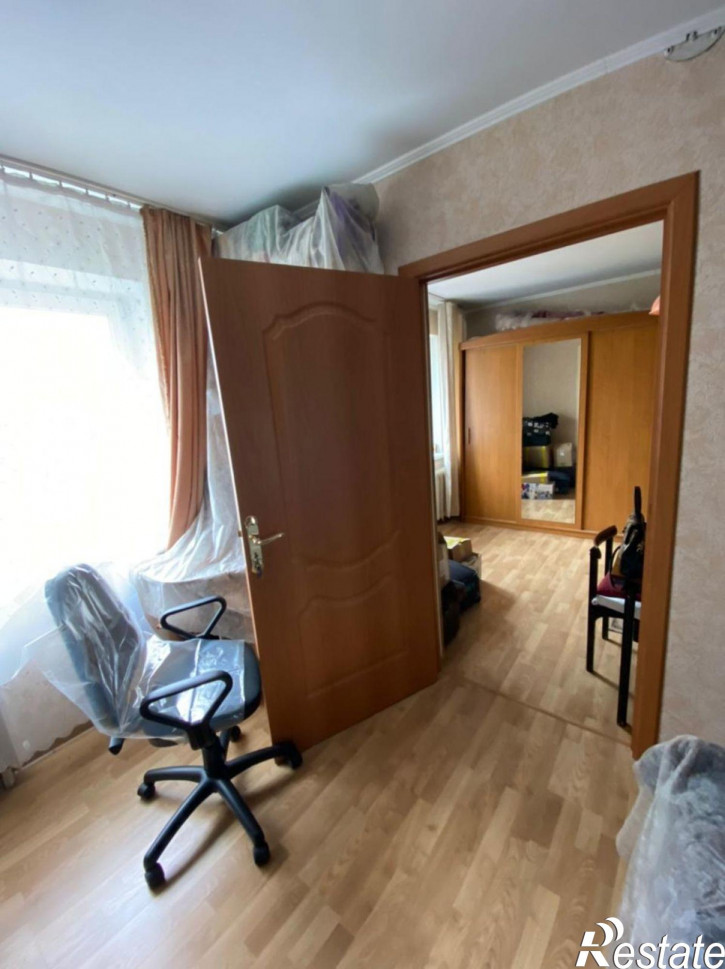 2-комн квартира Чекистов ул, 108
