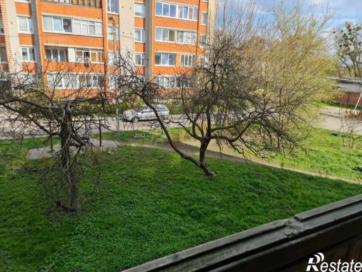 1-комн квартира Подполковника Емельянова ул, 86А