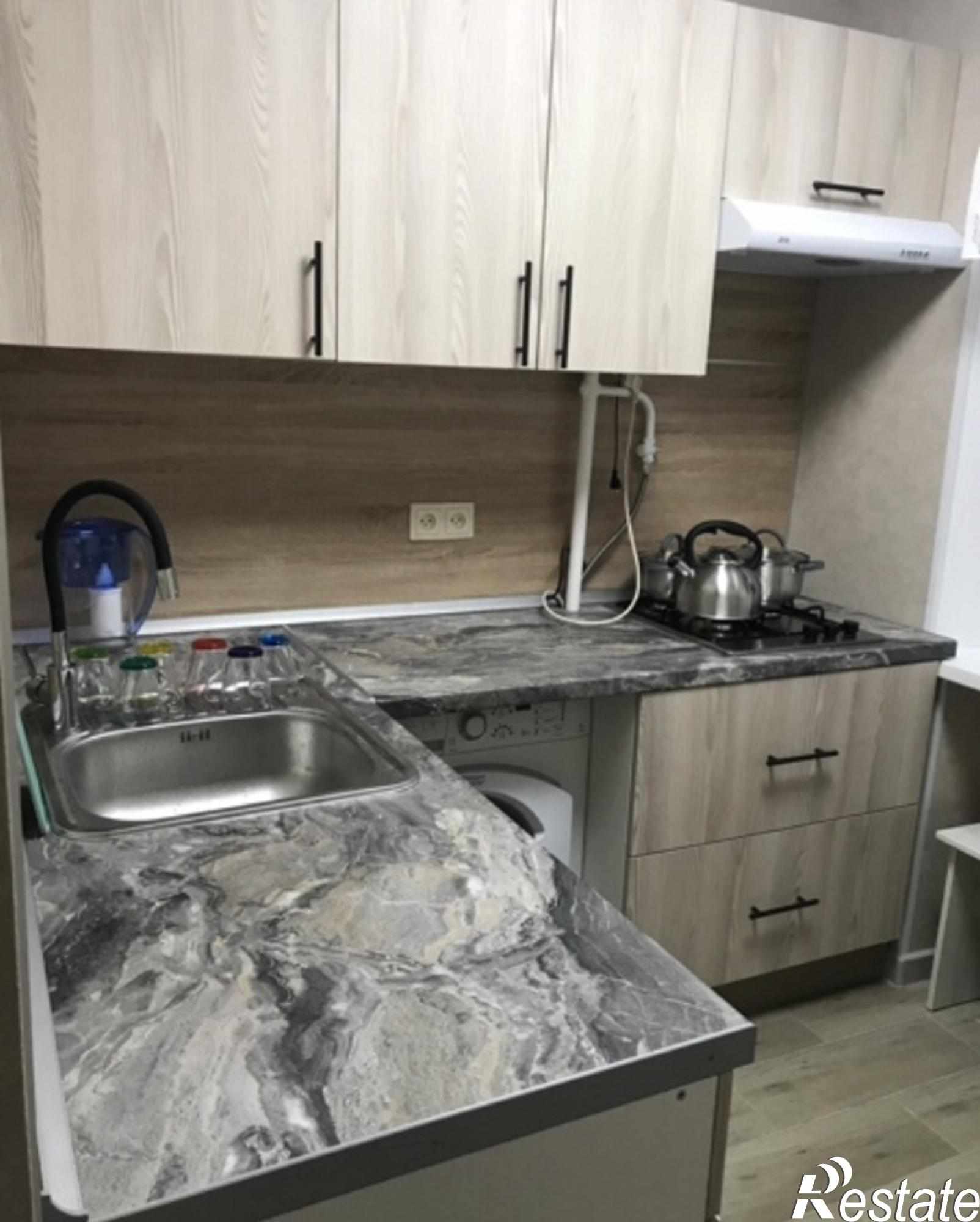 Сдать квартиру за 20 000 рублей на Демократическая улица, 4