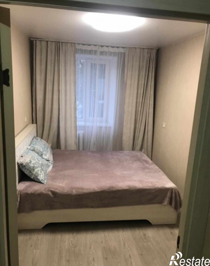 2-комн квартира Демократическая улица, 4