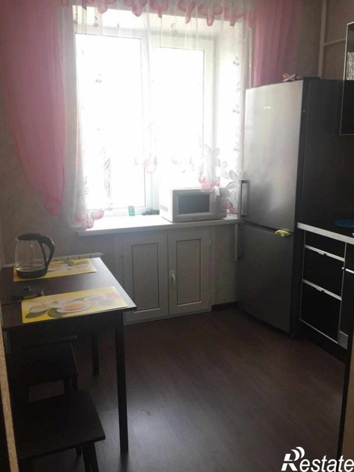 1-комн квартира Победы улица, 78