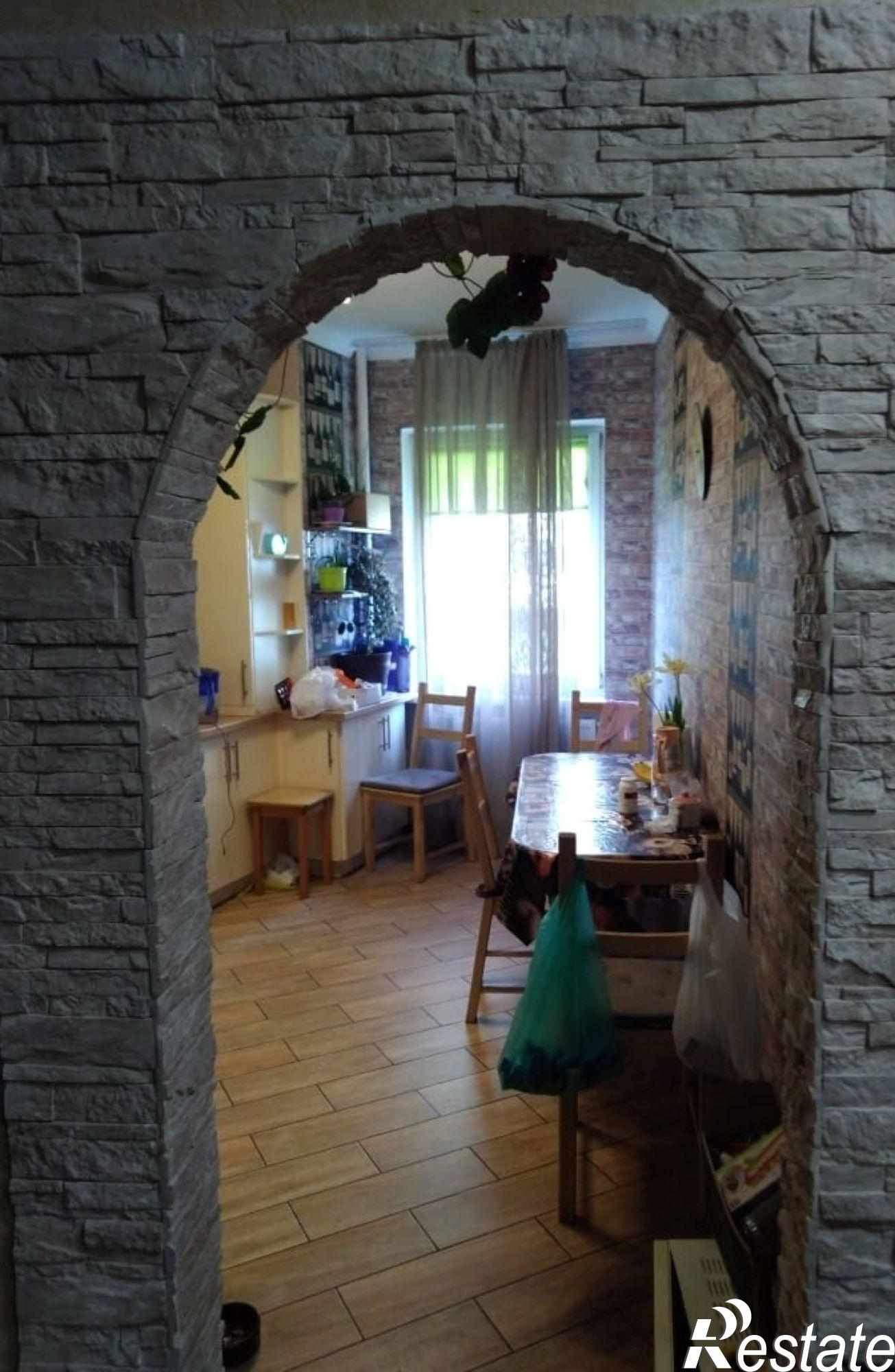 Купить квартиру за 5 750 000 рублей на Горького ул, 170А