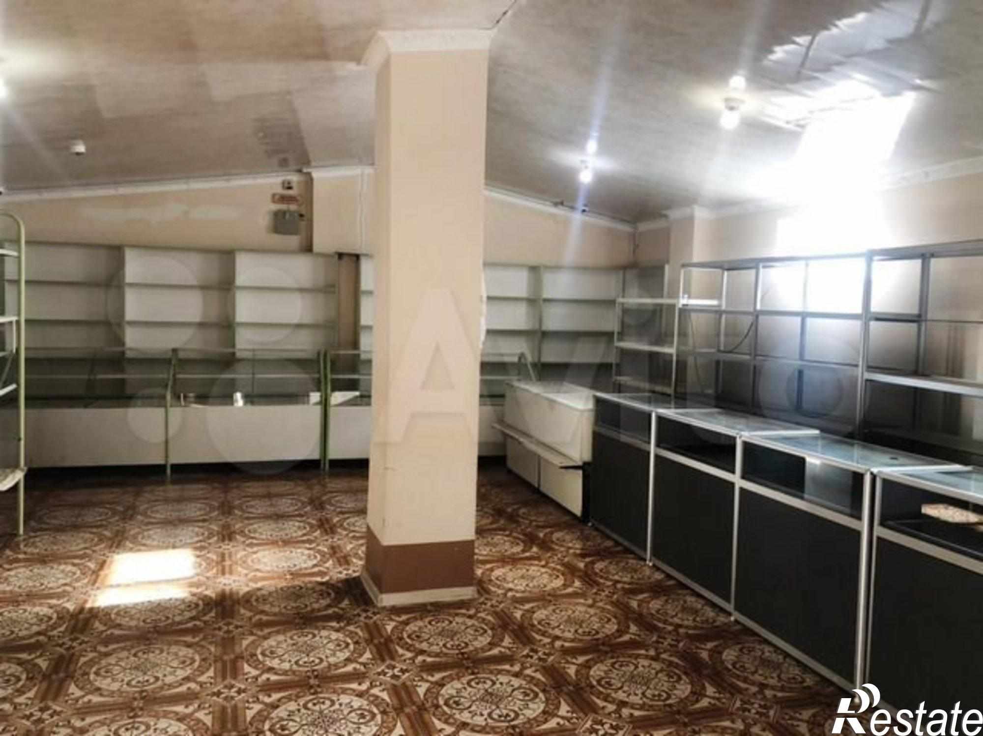 Сдать торговое помещение за 38 000 рублей на улица Горького