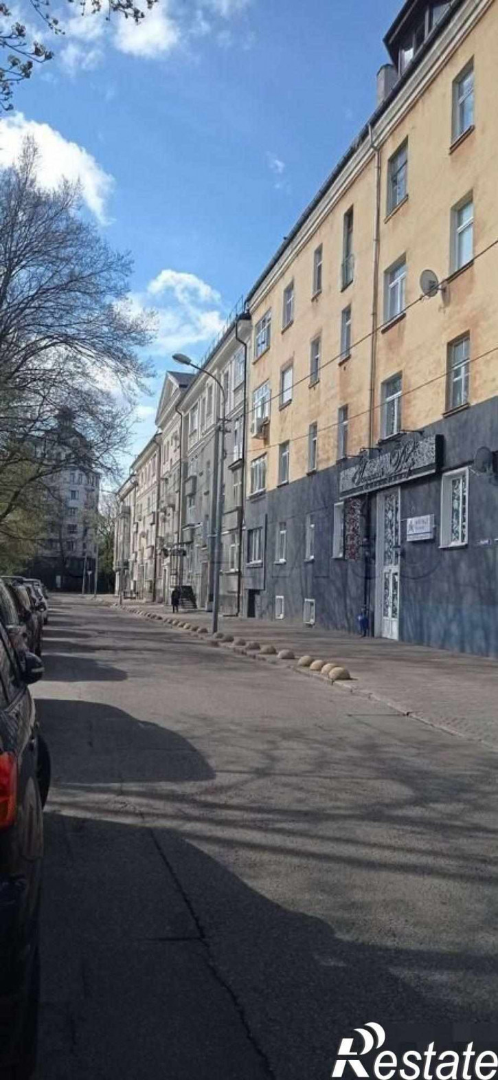 2-комн квартира Гостиная ул, 20
