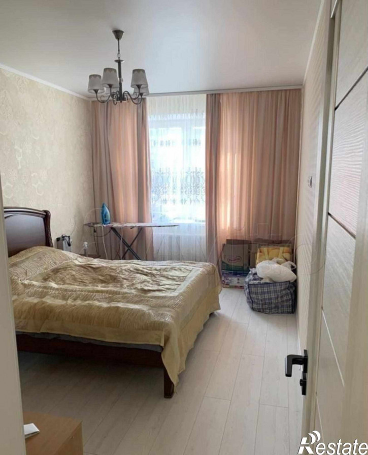 3-комн квартира Старшины Дадаева ул, 66
