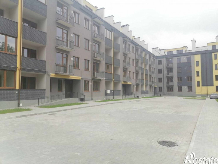 2-комн квартира М.Светлова ул, 16