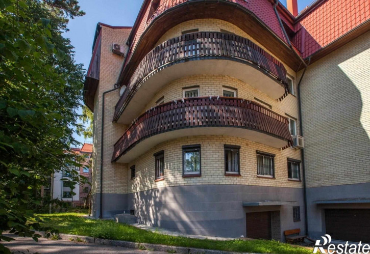 3-комн квартира Почтовая ул, 2а