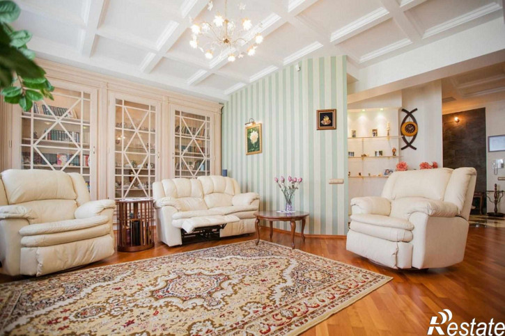 3-комн квартира Ростовская ул, 35