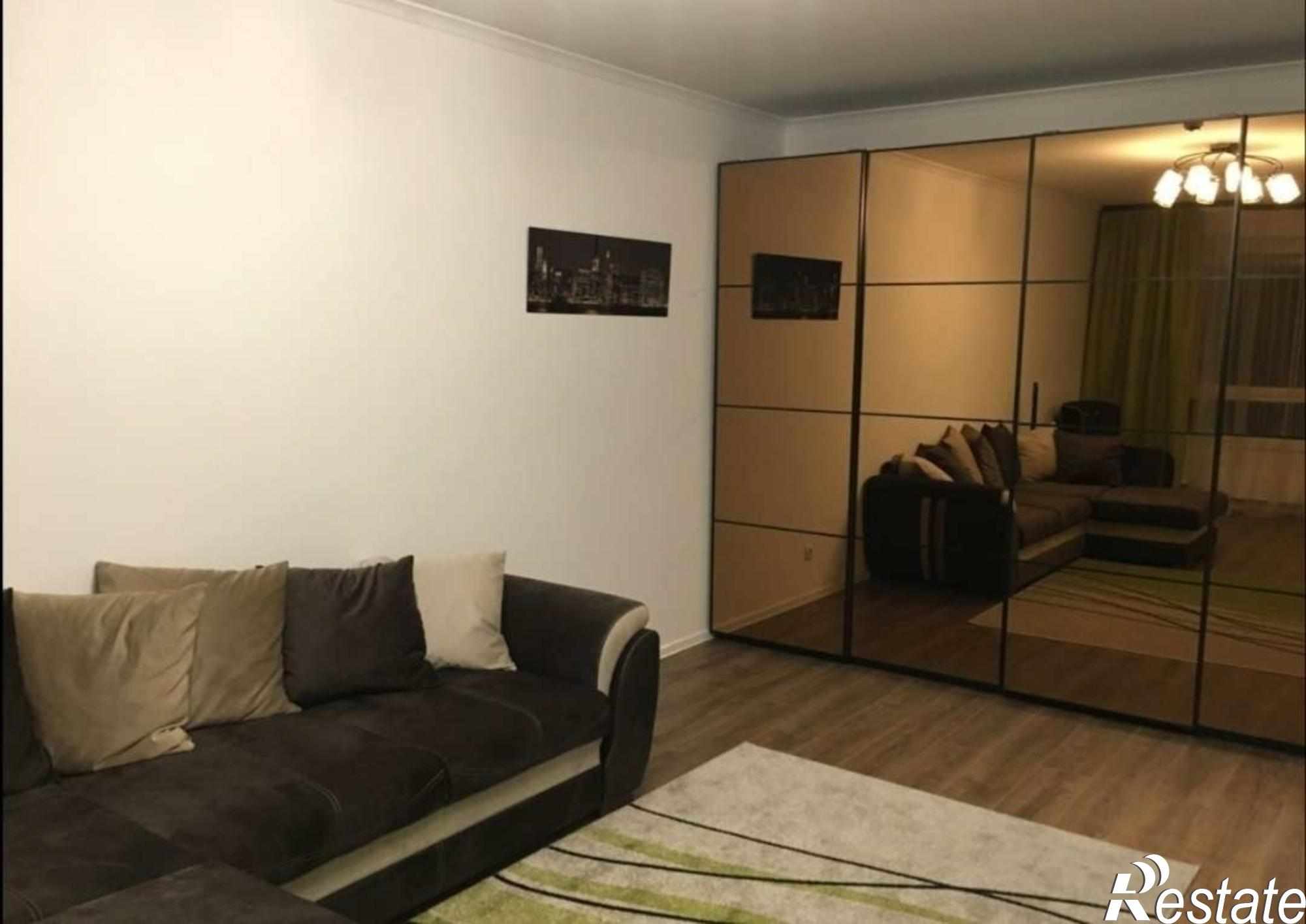 Сдать комнату за 9 000 рублей на Авроры улица, 92