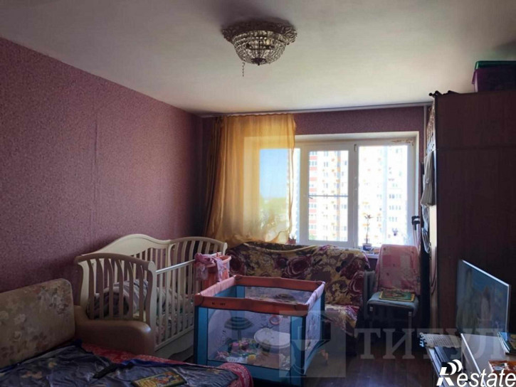 3-комн квартира СЖМ, Орбитальная