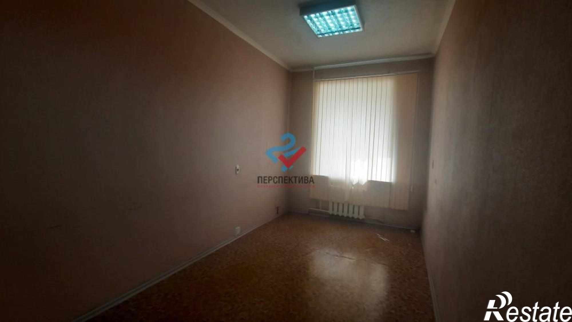Сдать офис, помещение под офис за 11 500 рублей на улица Суворова, 111