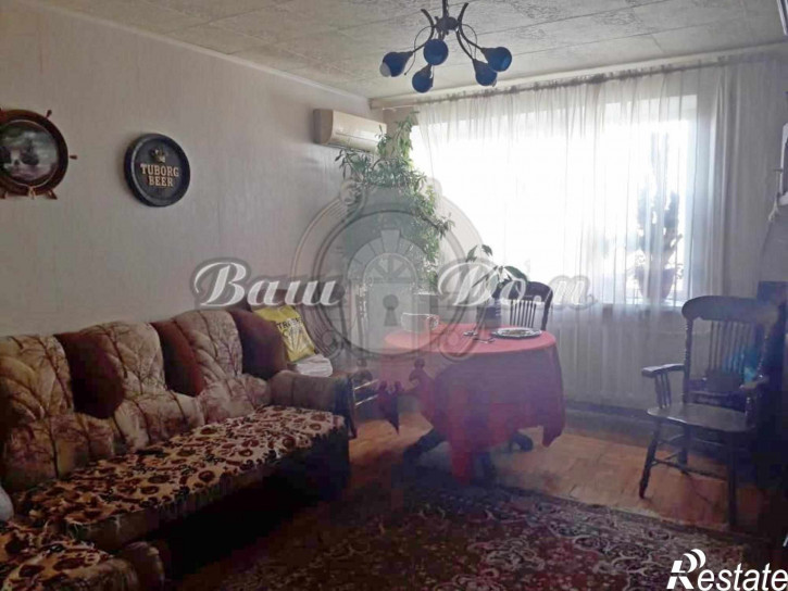 4-комн квартира ул. Леселидзе, 8