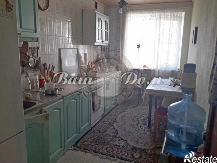 4-комн квартира ул. Леселидзе, 8