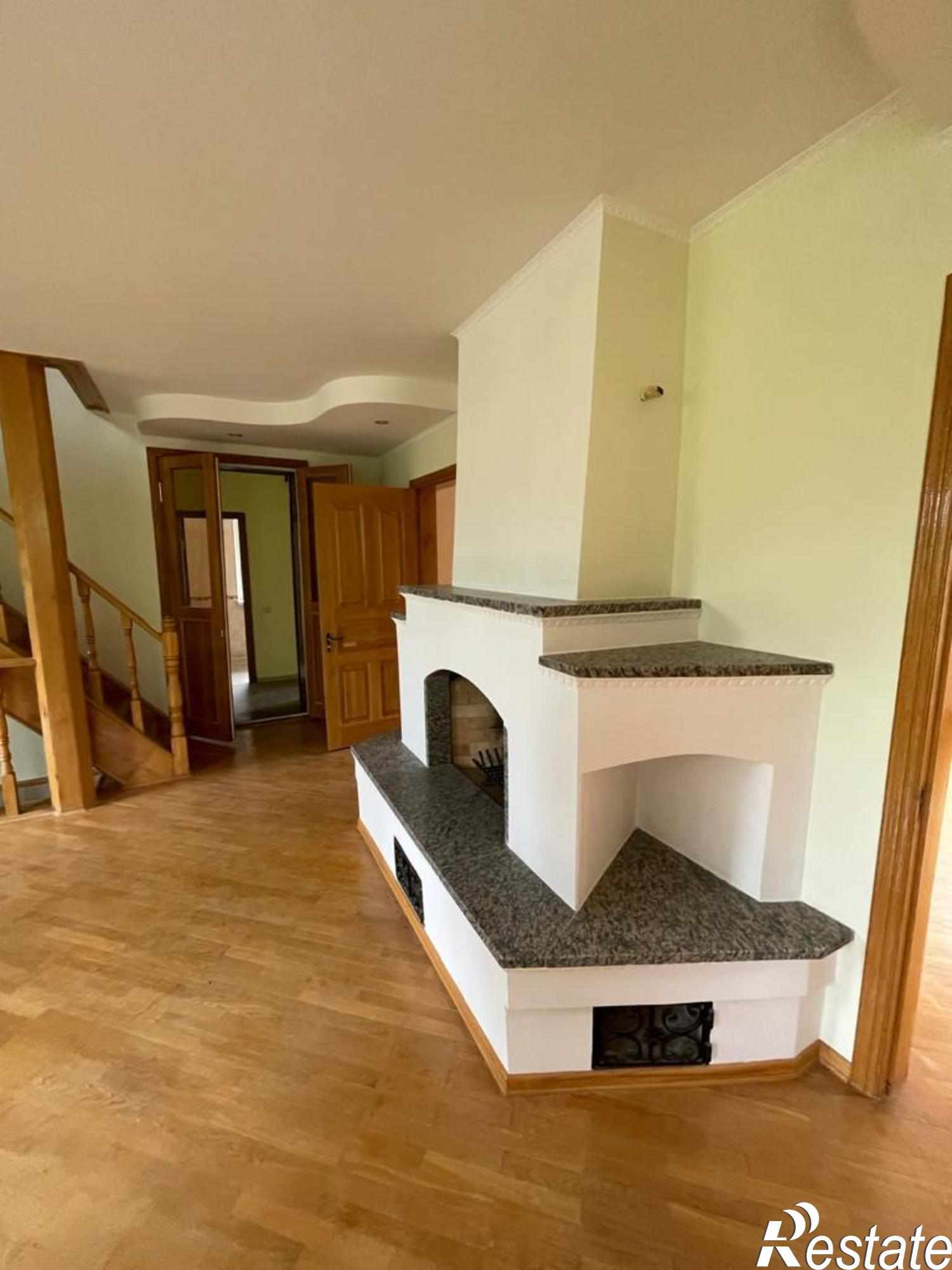 Купить дачу, дом, коттедж за 20 500 000 рублей на Зелёная улица, 44