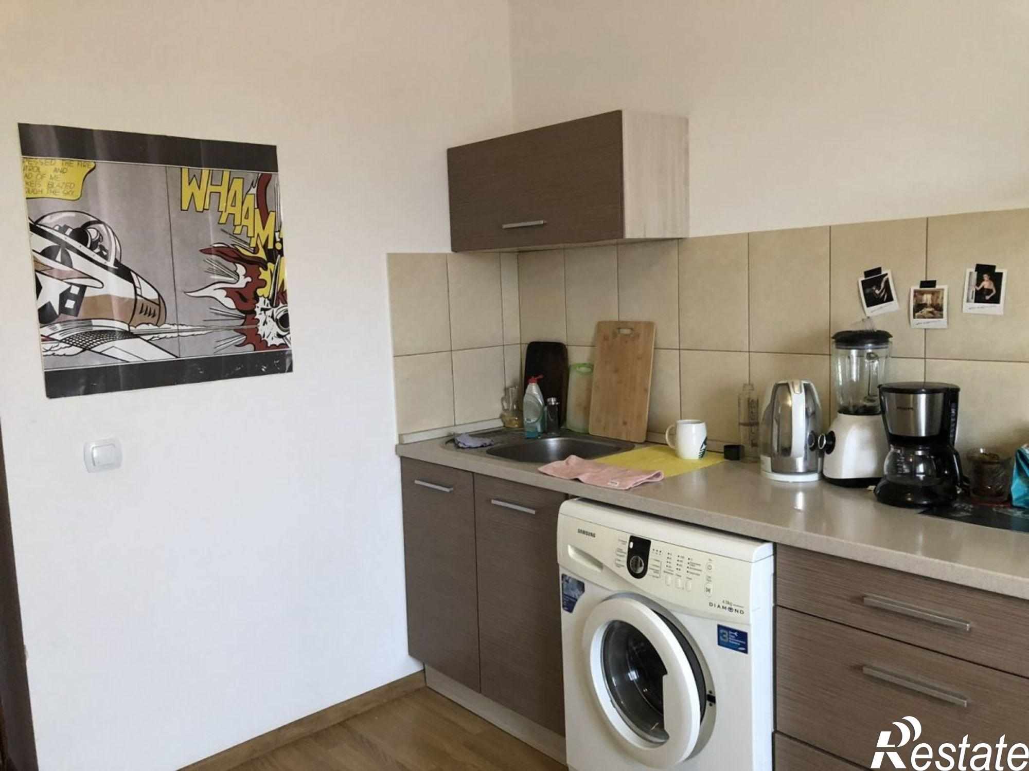 Купить квартиру за 4 050 000 рублей на Баженова ул, 13