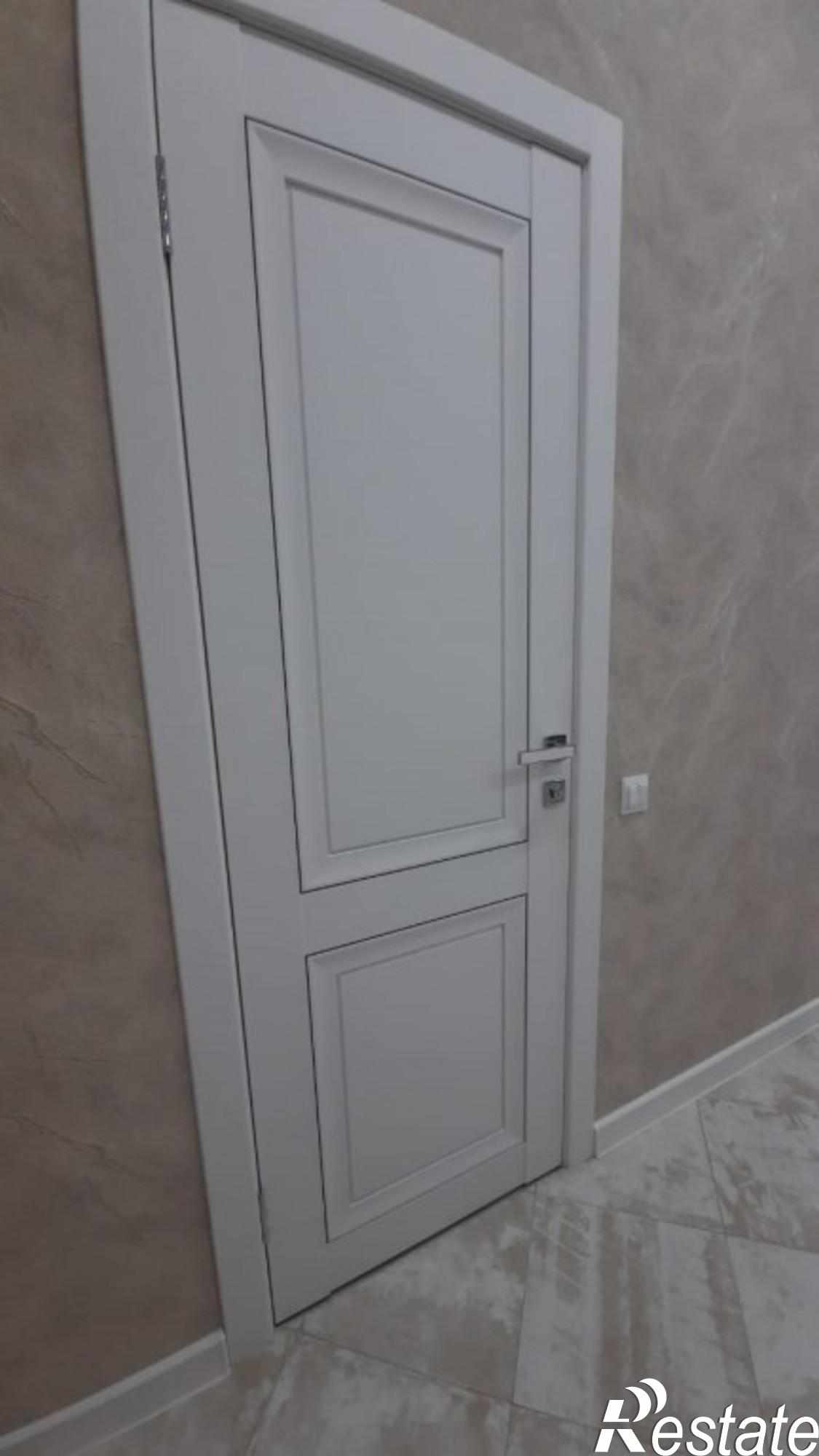 Купить квартиру за 10 000 000 рублей на Суворова, 27