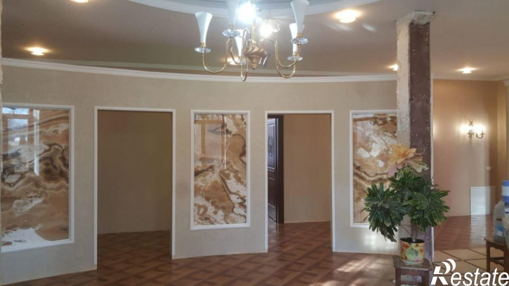 5-комн квартира Колхозная ул, 18