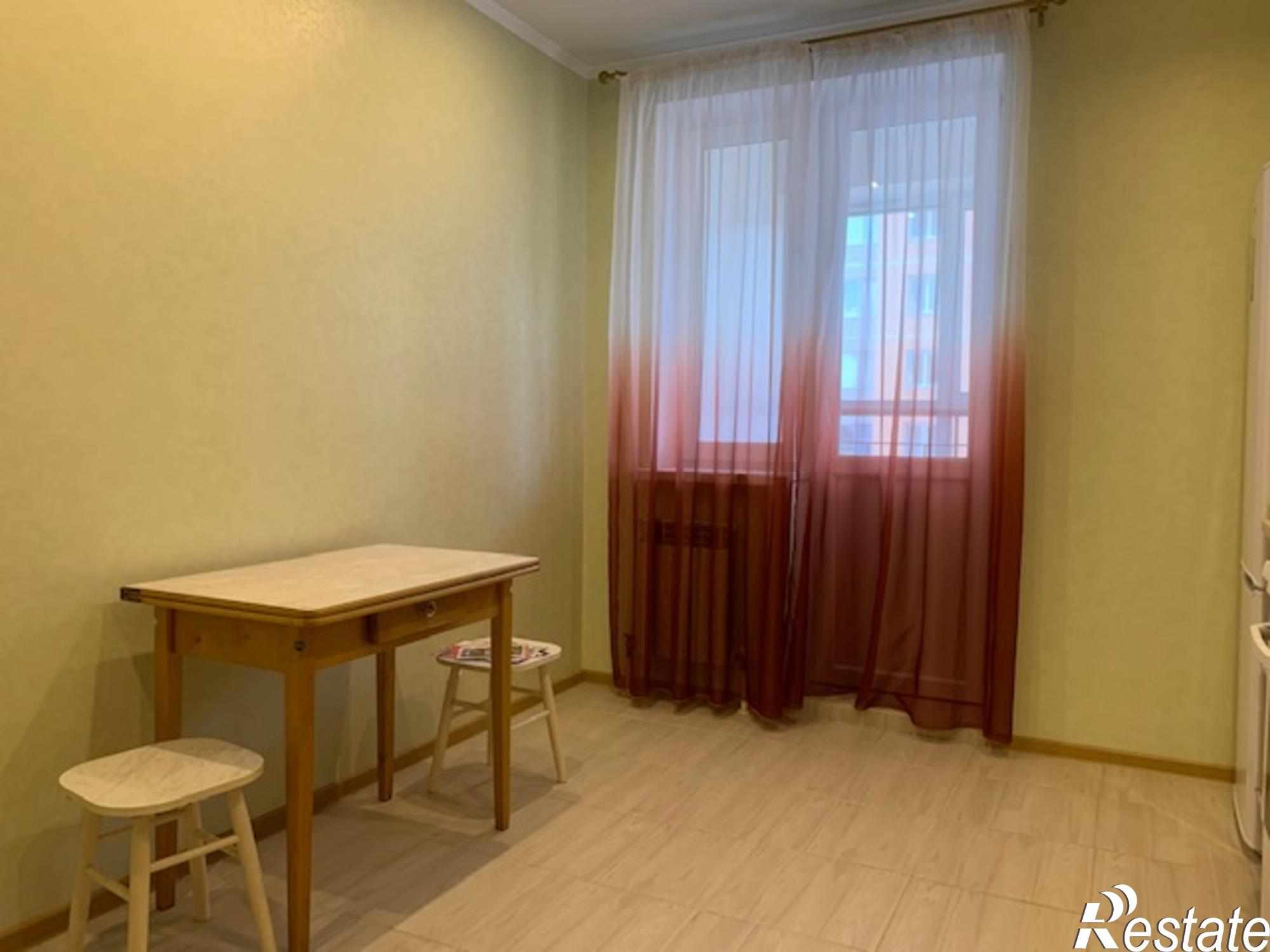 Сдать квартиру за 10 000 рублей на ул. Хренникова, д. 3