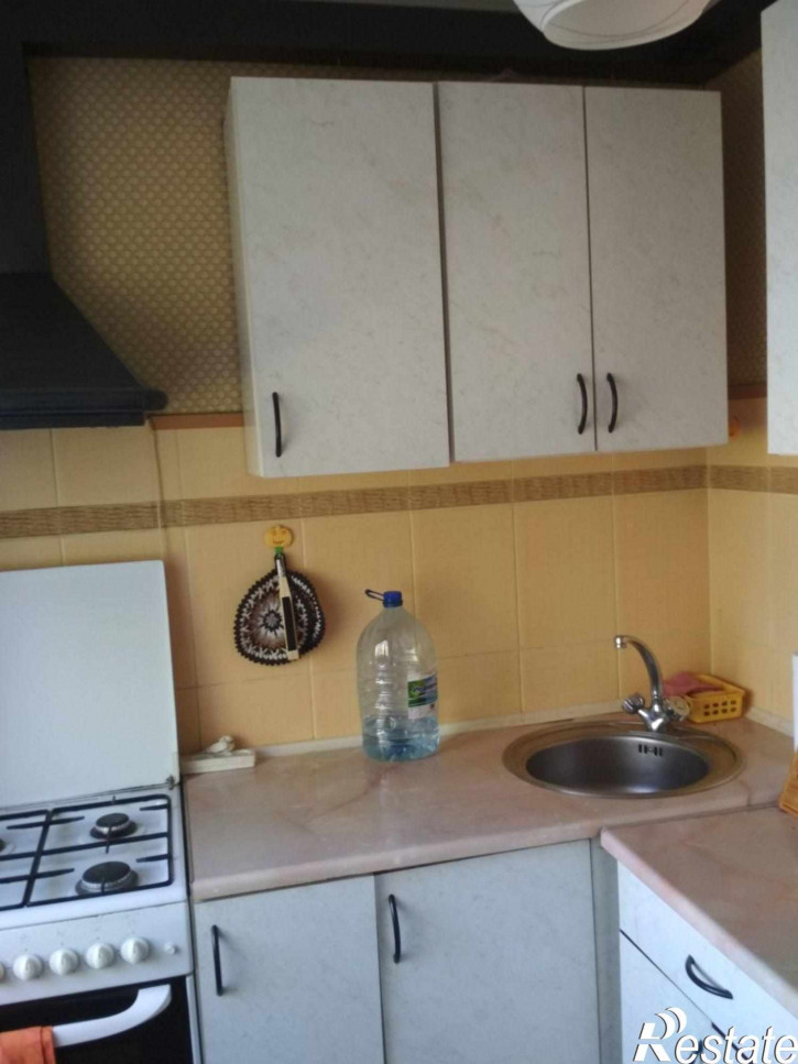 2-комн квартира Чекистов ул, 108