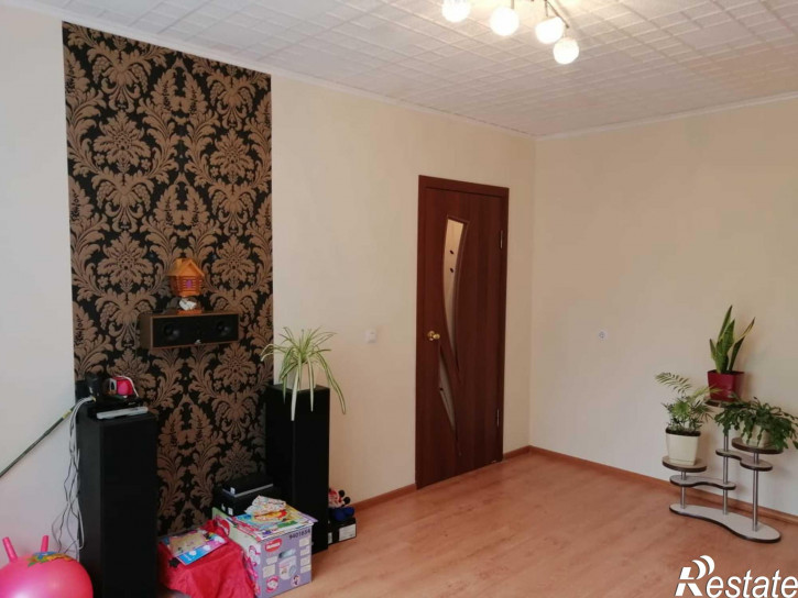 3-комн квартира О.Кошевого ул, 74