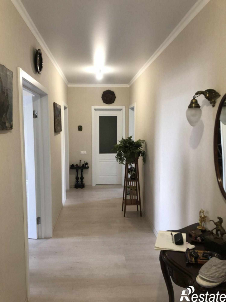 3-комн квартира Орудийная ул, 32б