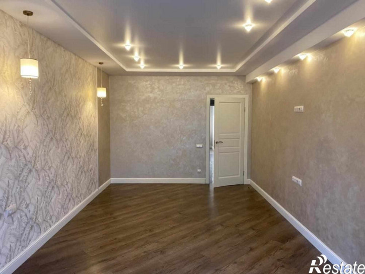 3-комн квартира Л.Толстого ул, 16