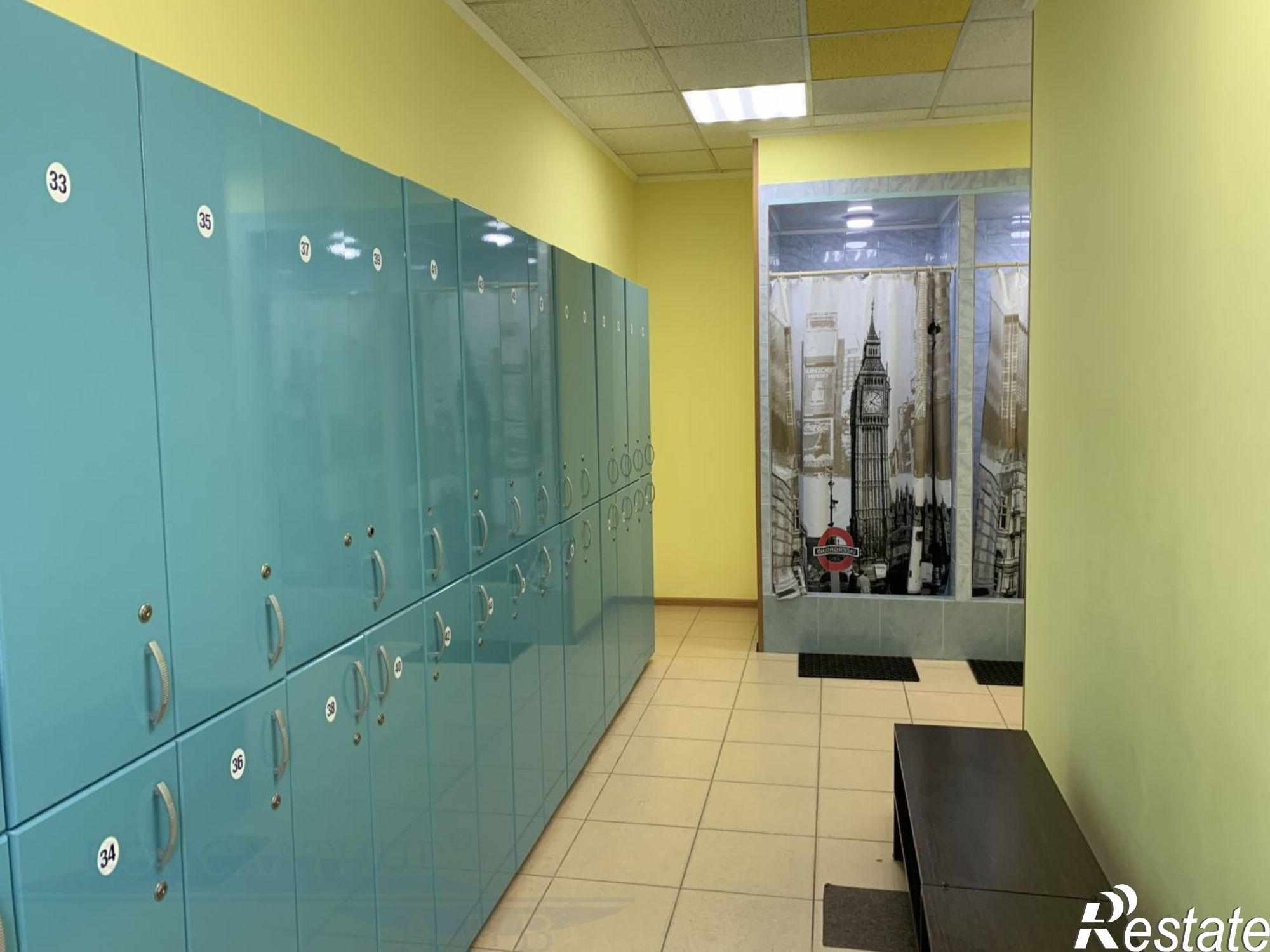 Сдать помещение свободного назначения за 100 000 рублей на г. Астрахань, р-н Кировский, ул. Куликова, 73а