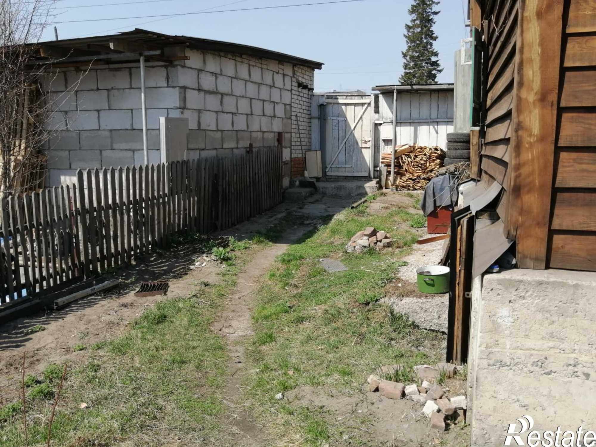 Купить дачу, дом, коттедж за 1 950 000 рублей на Интернациональная улица, 287 к17