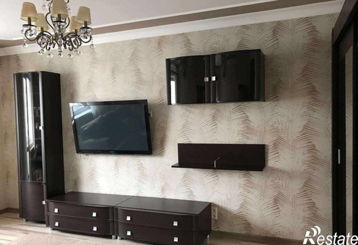 2-комн квартира Авроры улица, 105