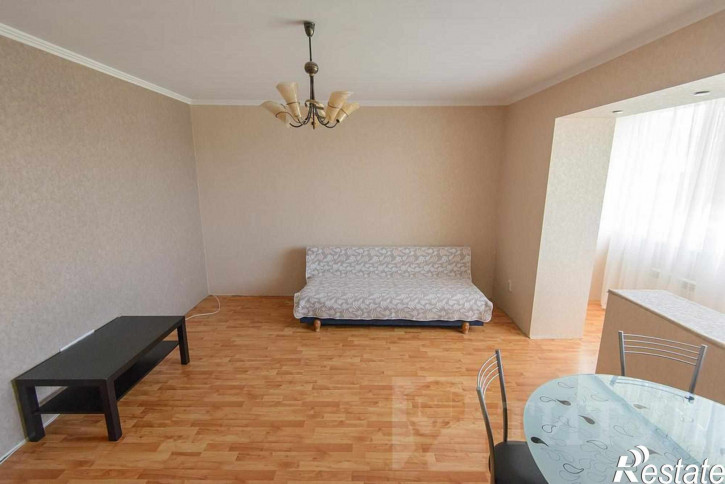 3-комн квартира Платова