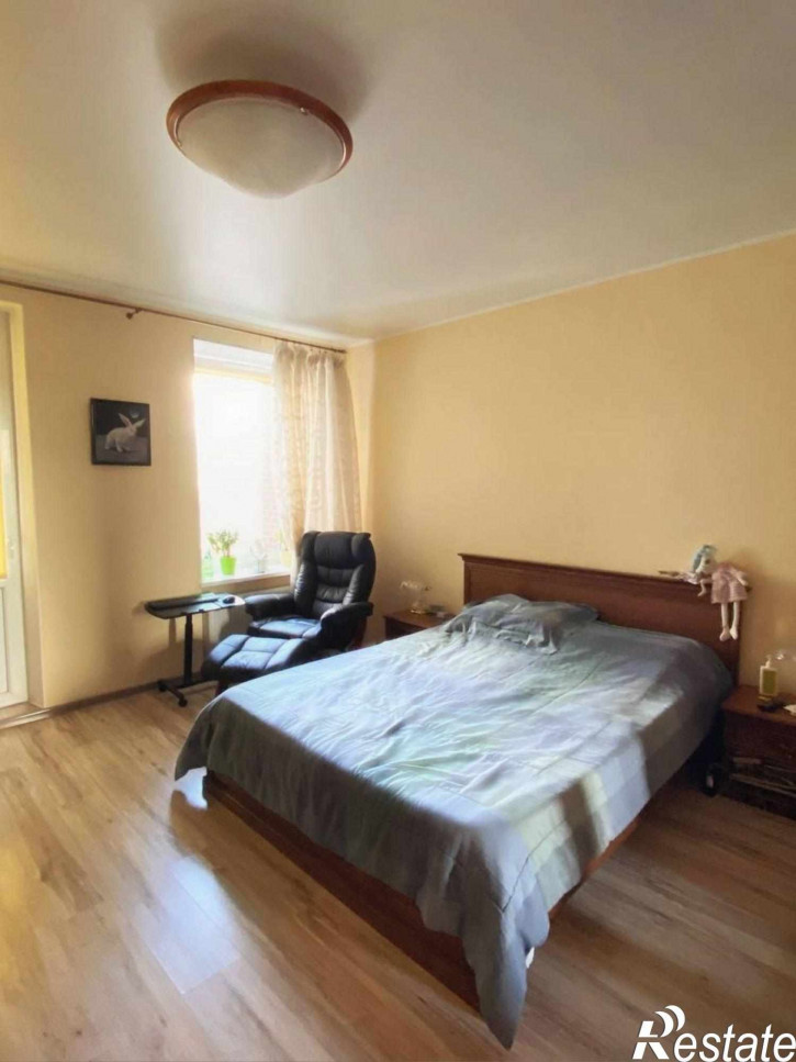 2-комн квартира Артиллерийская ул, 58