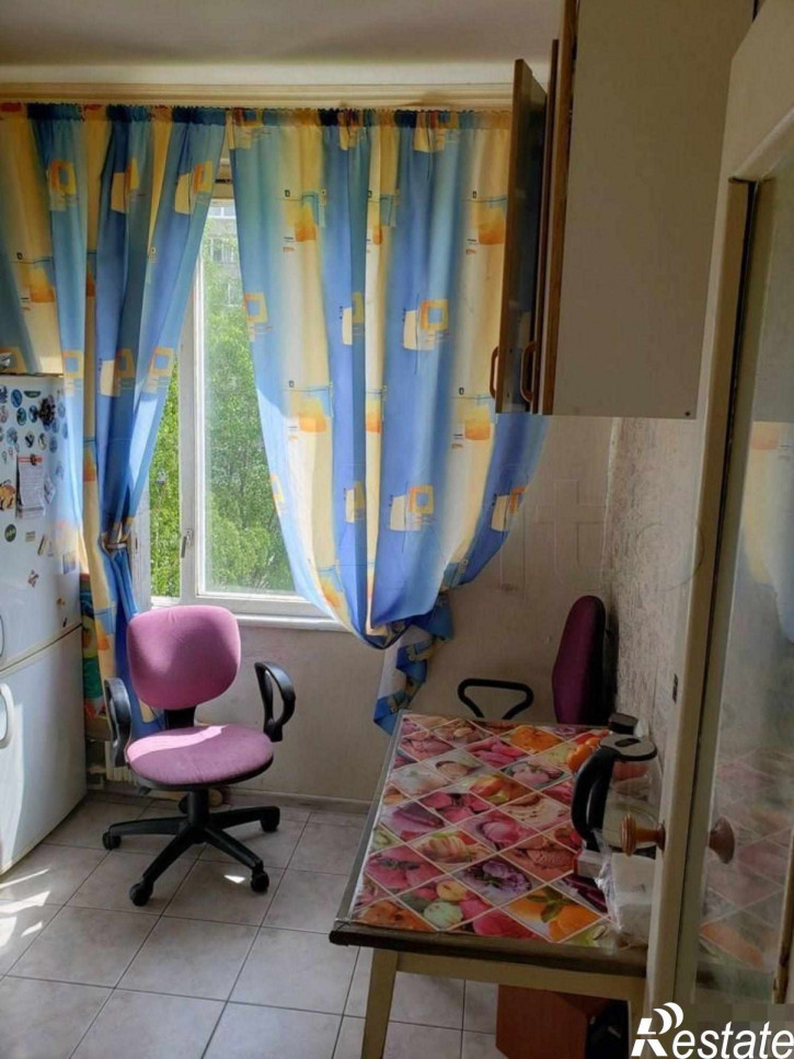 2-комн квартира Батальная ул, 72