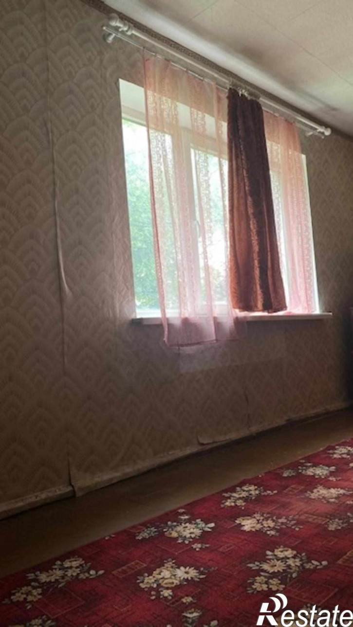 4-комн квартира Тельмана ул, 11б