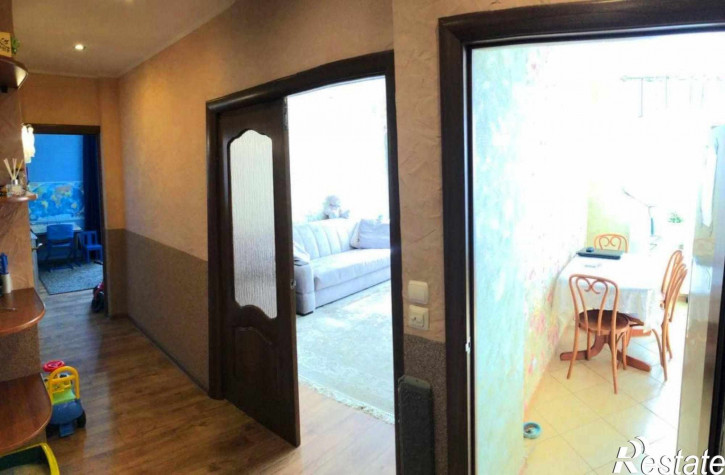 2-комн квартира О.Кошевого ул, 5