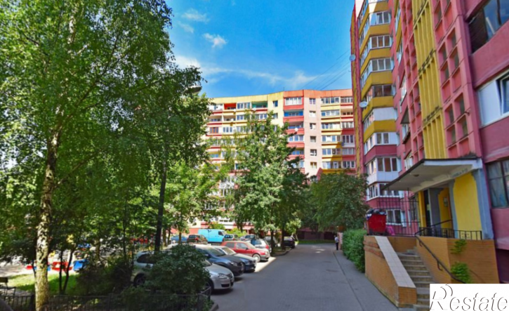 3-комн квартира Генерала Павлова ул, 4