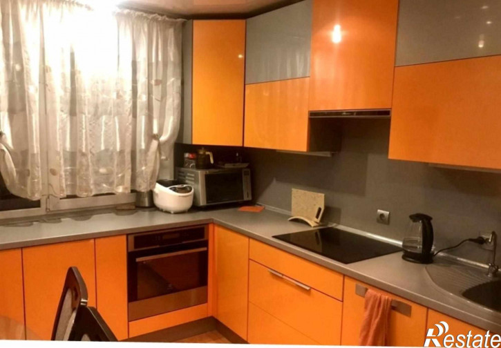 3-комн квартира Генерала Павлова ул, 4